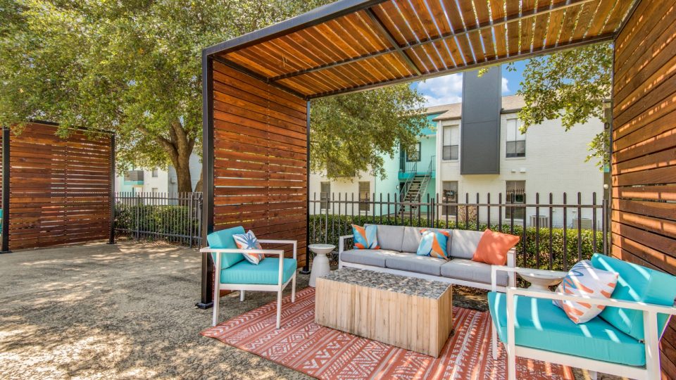 Affordable Amenities at The Booker Apartments in Duncanville, TX